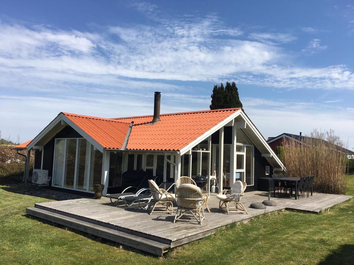 Two-Bedroom Holiday Home for 6 in Vemmingbund Broager Eksteriør billede